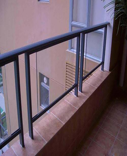 铝合金玻璃栏杆 (1)